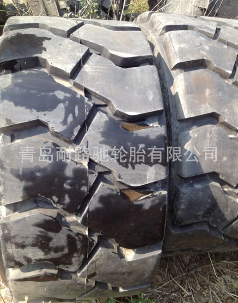 44X18-20 矿井铲运车轮胎48*18-20 登高机轮胎