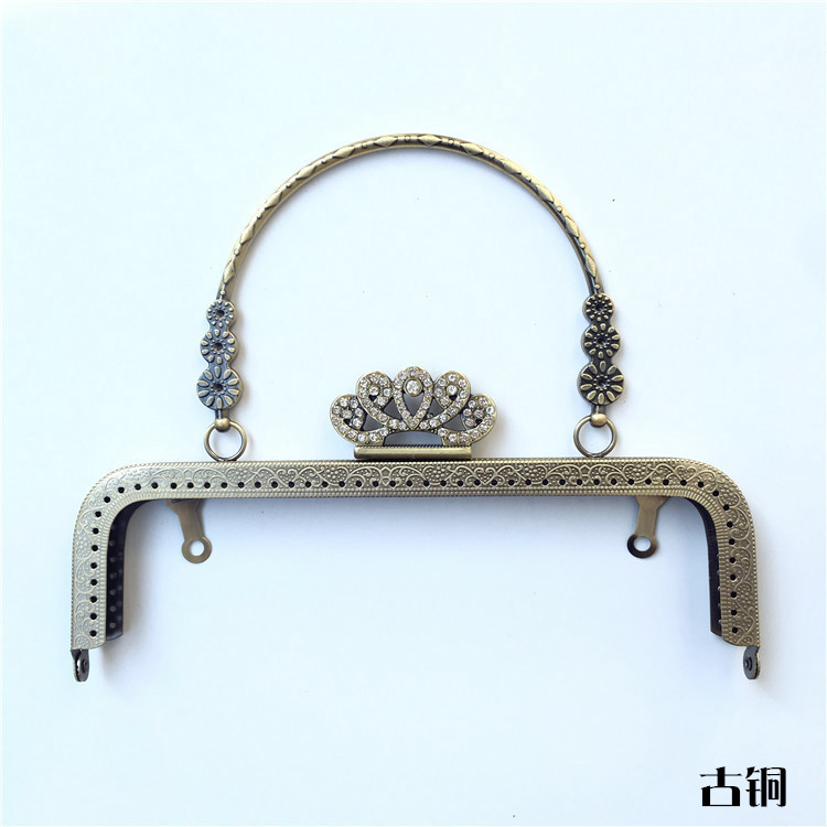 No existen 20cm cuadrado relieve con diamantes corona de tres flores brazo oro bronce, oro ligero