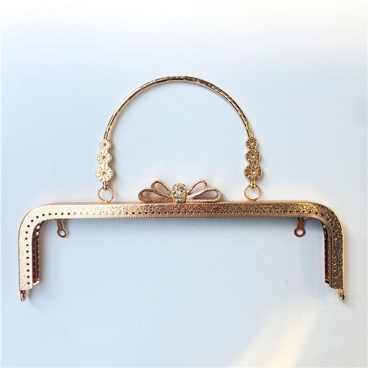 4x25cm relieve cuadrado arco de diamantes triflores brazo de oro