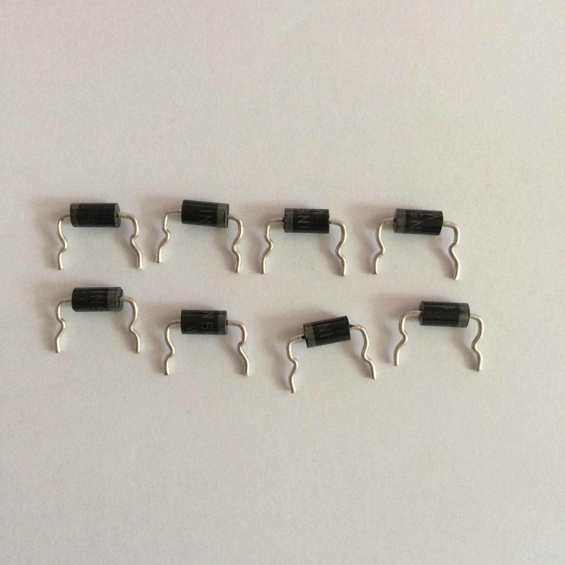 二极管来料代加工 电容  电阻成型编带切脚机