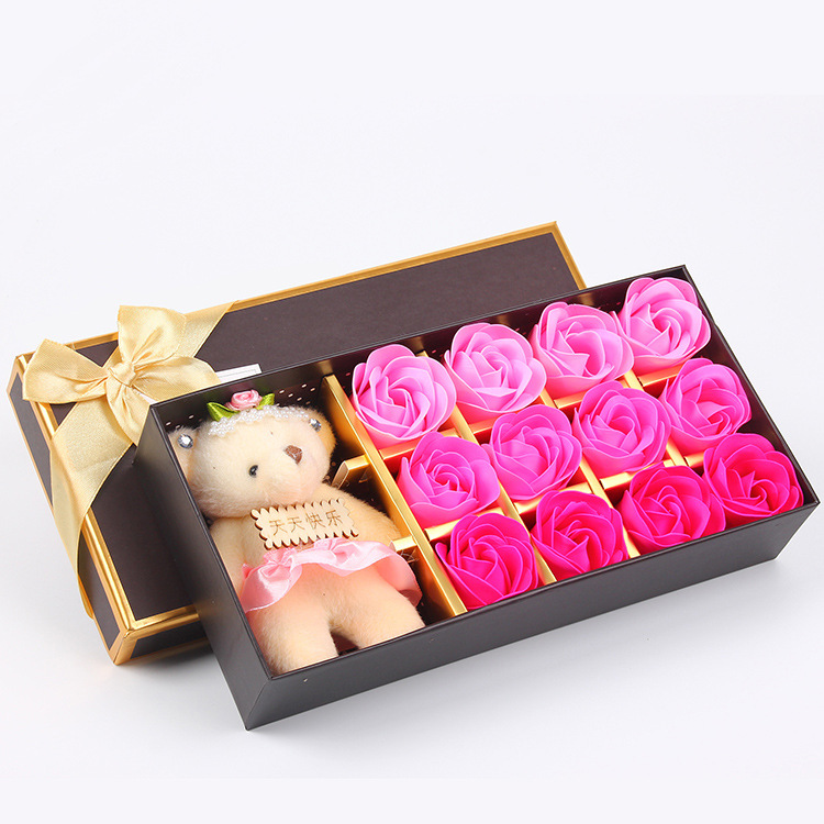 Regalos de San Valentín 12 cajas de regalo de flores de jabón flores flores artificiales oso rosa regalo creativo flor eterna al por mayor