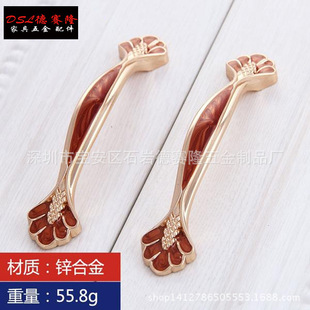 �Ҿ����������������ϰ��֬F���r�Ќ����\�Ͻ�С���ּtɫ