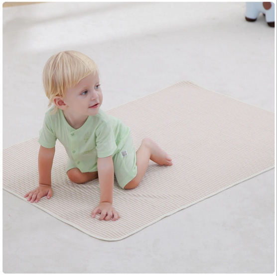 Dulaidu Play Color Cotton Diaper Pad Infant Baby Waterproof Breathable Small Washable Diaper Pad Not Layered