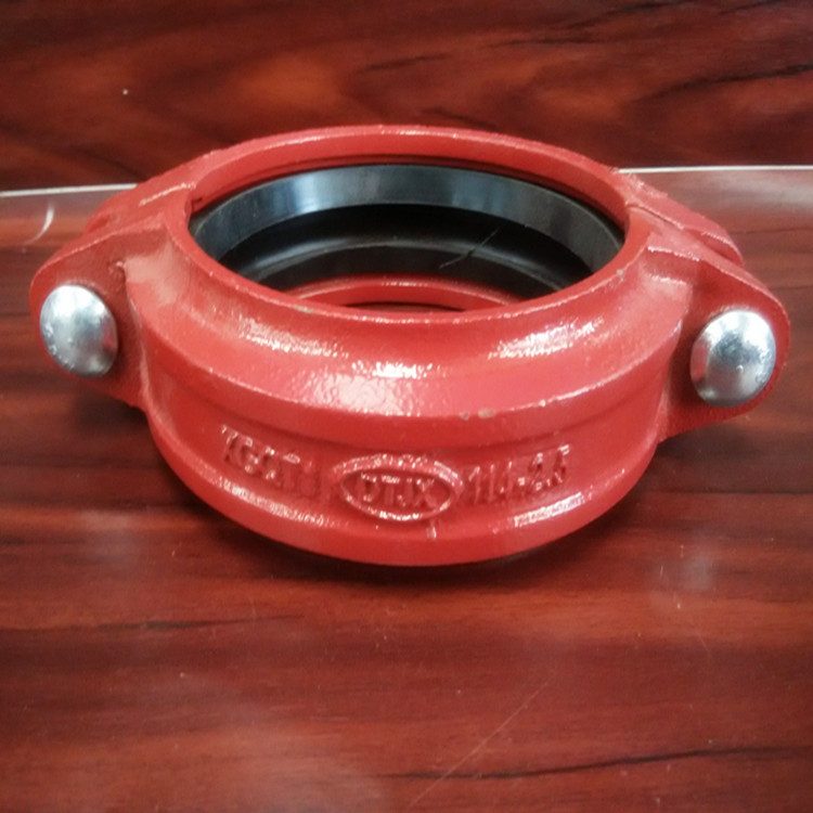 3C认证德通沟槽管件 衬塑管件柔卡 管接头