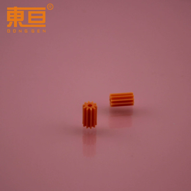 102A длинная мягкая оранжевая красная мягкая резиновая шестерня двигателя с прямыми зубьями, простая установка версия, высота 10 мм, плотно с валом 2 мм.