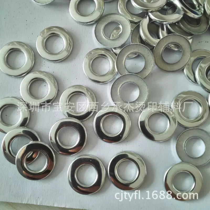 仿铜中孔 Spread drill imported aluminum semi -circular mid -circular hot tablet, clothing auxiliary material hot drawing hot scalding printing upper hot diamond