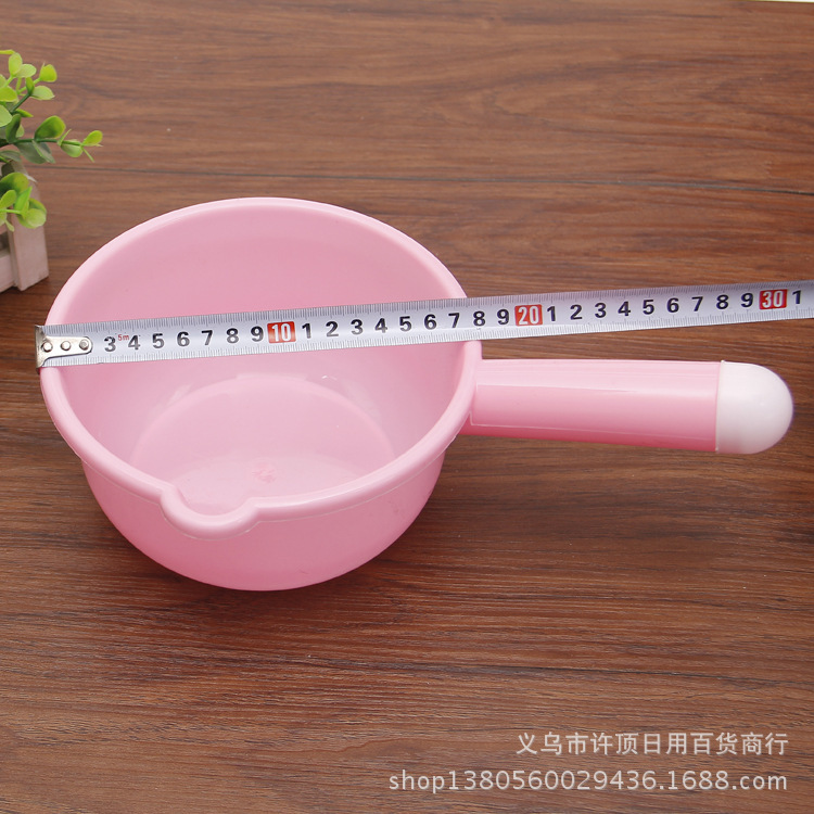 Water Spoon Water Scoop Can't Fall Rid Plastic Water Spoon Durable Water Spoon Household Kitchen Old-fashioned Dipper Thickened Bath