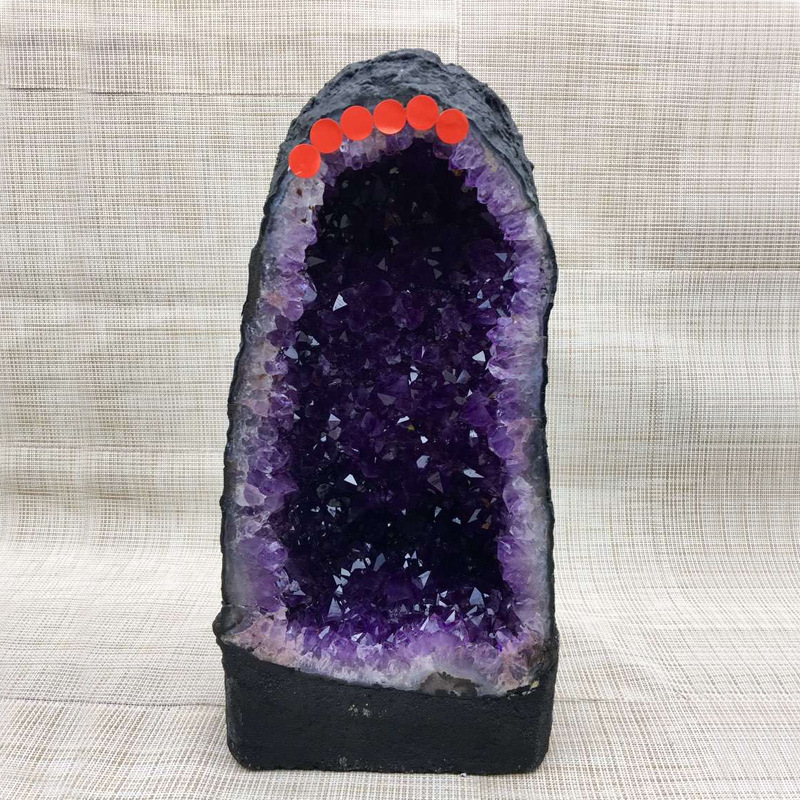 Brazil Crystal Cave Natural Crystal Amethyst Cave Ornaments Amethyst Cave Cornucopia Ornaments Home Brazil Crystal Cave Natural Crystal Amethyst Cave Ornaments Amethyst Cave Cornucopia Ornaments Home