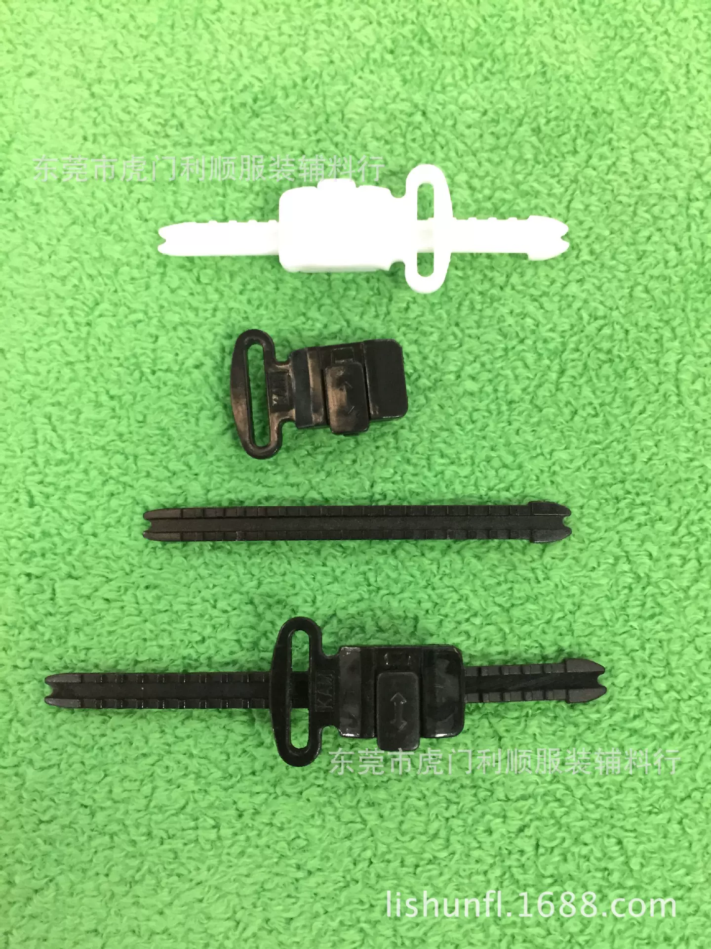 现货8cm塑料JK调节扣火车轨道扣 车缝拉链帽扣 帽带扣 帽子配件