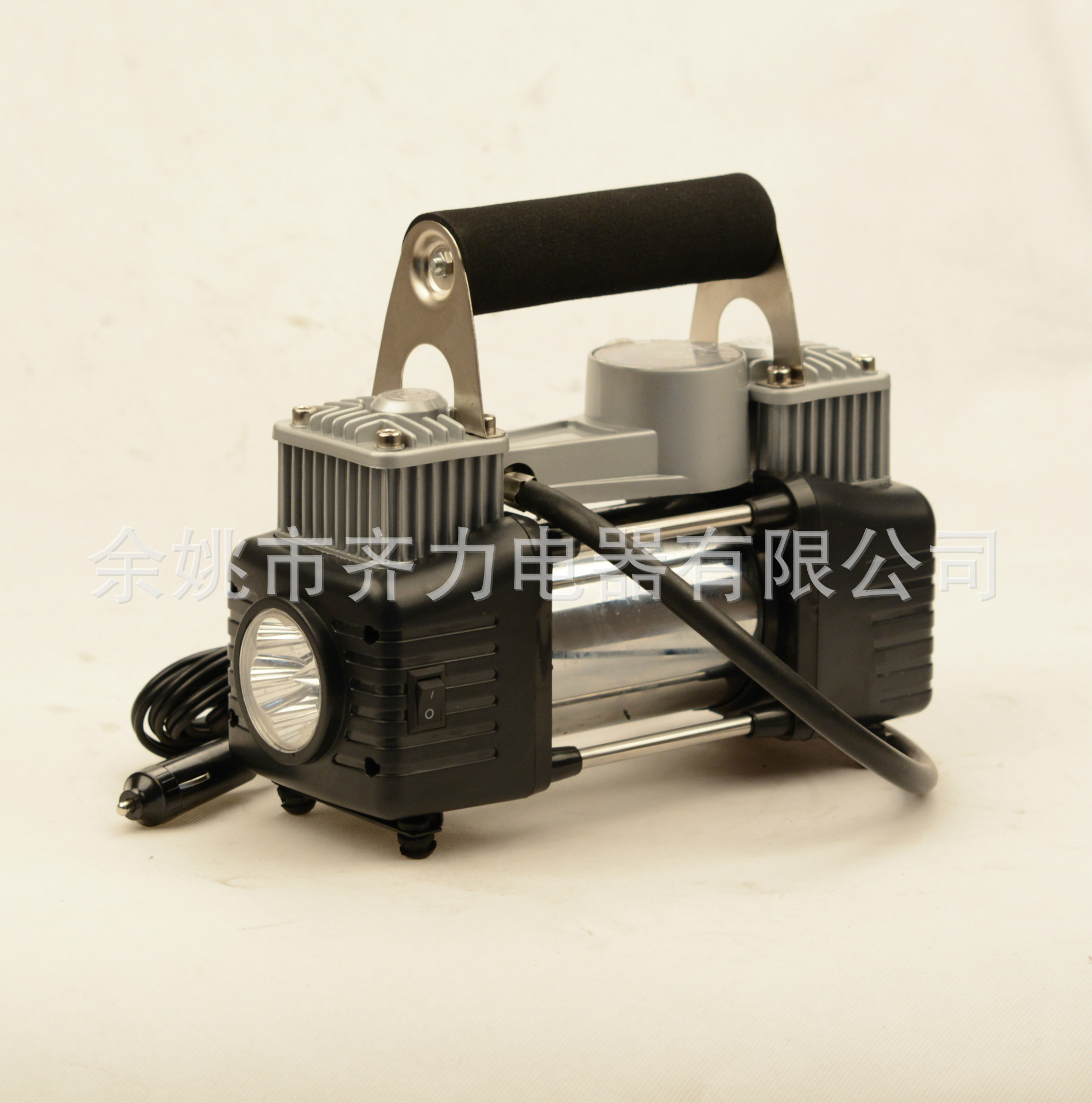 便携应急工具12V汽车充气泵车载充气泵轮胎带LED灯打气泵带灯双缸