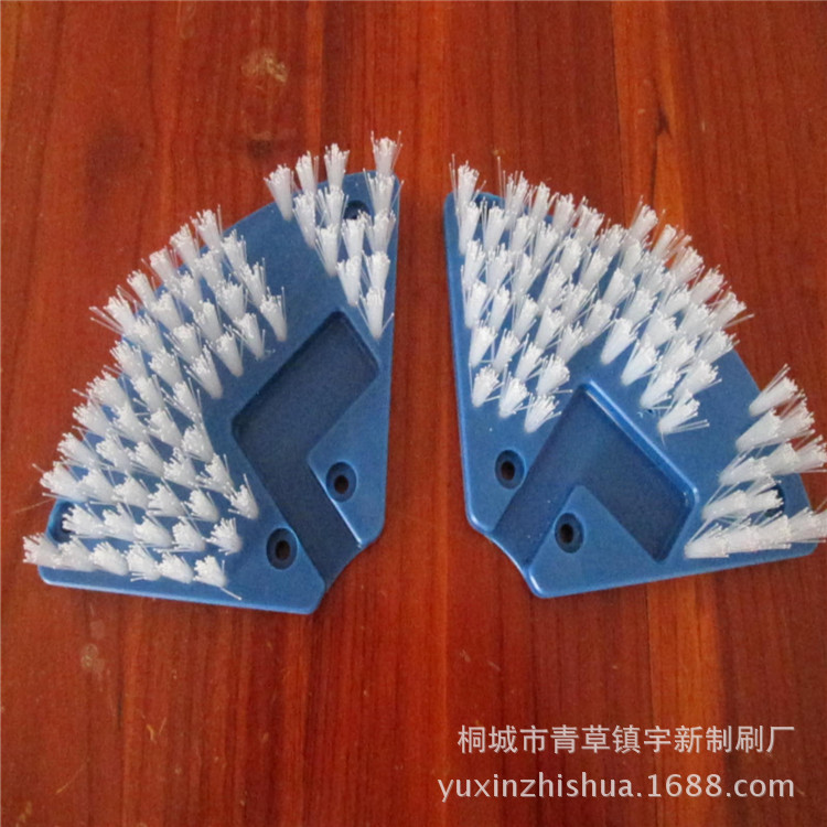加工生产地毯清洁毛刷 各种异型注塑件毛刷 尼龙丝板刷等