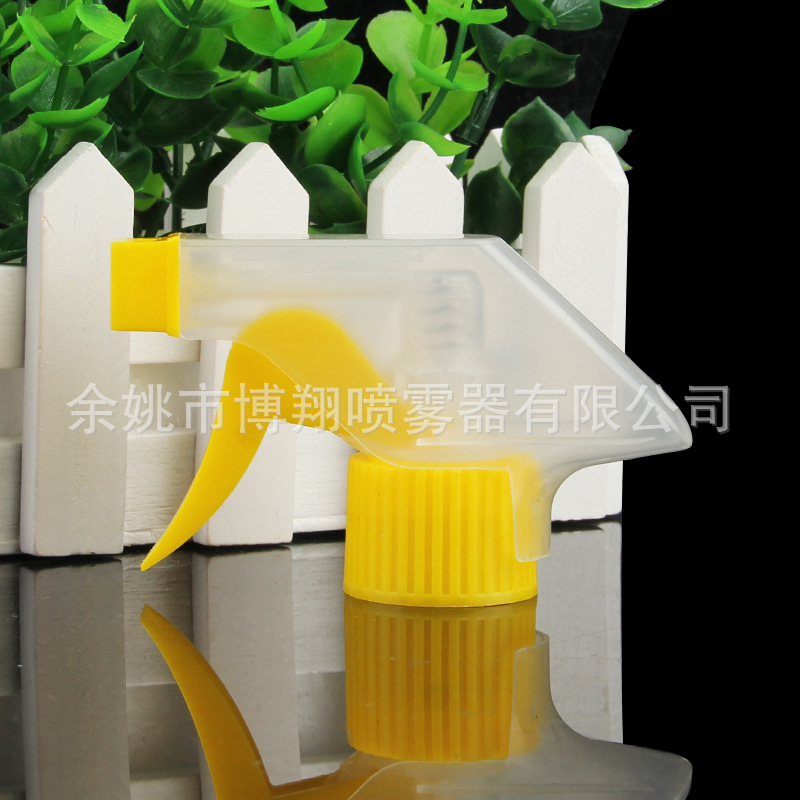 厂家供应手扣式方枪塑料喷雾喷头28口径清洁剂喷枪泵头