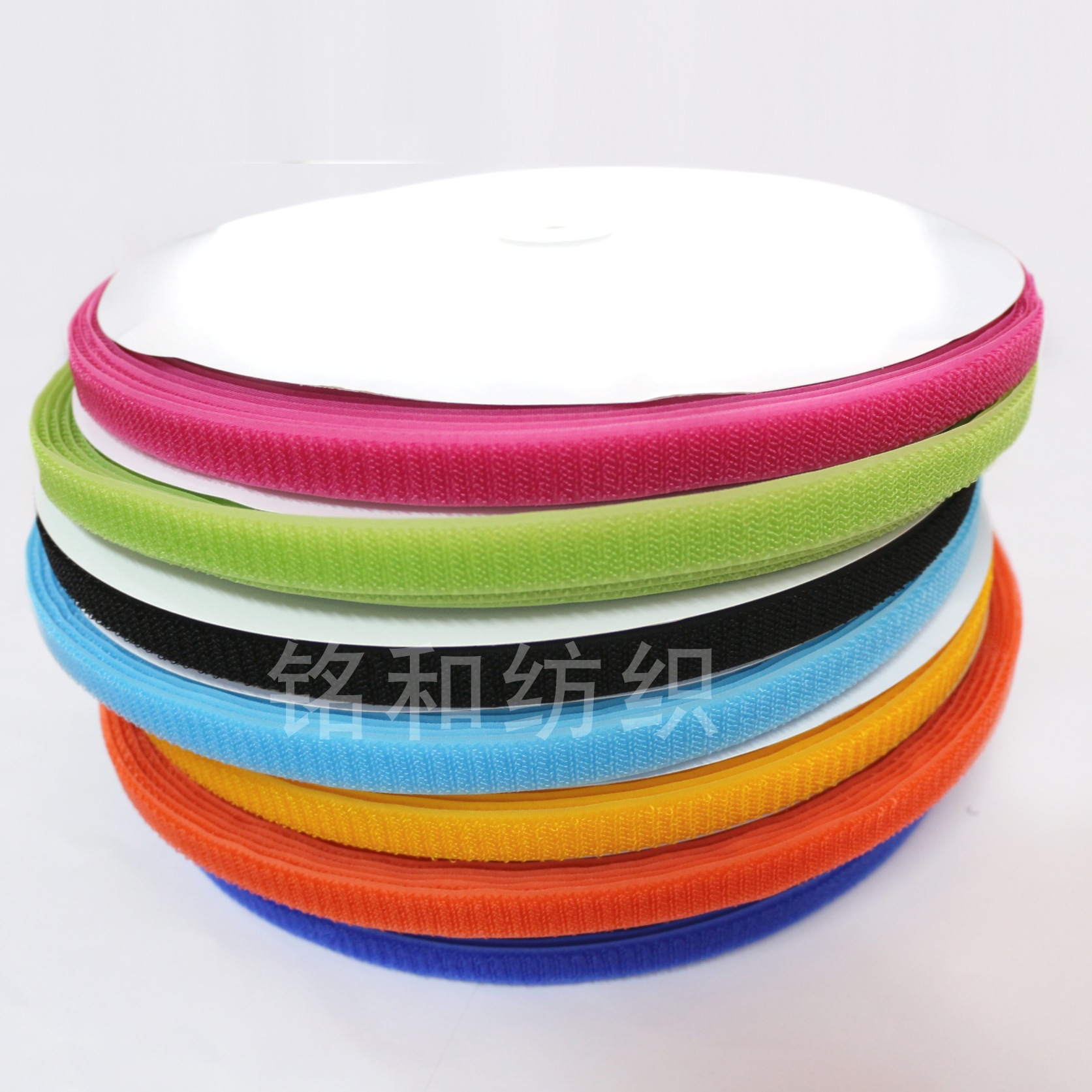 彩色不抓毛魔术贴冲锋衣魔术贴尼龙不抓毛魔术贴定 制粘扣带批发