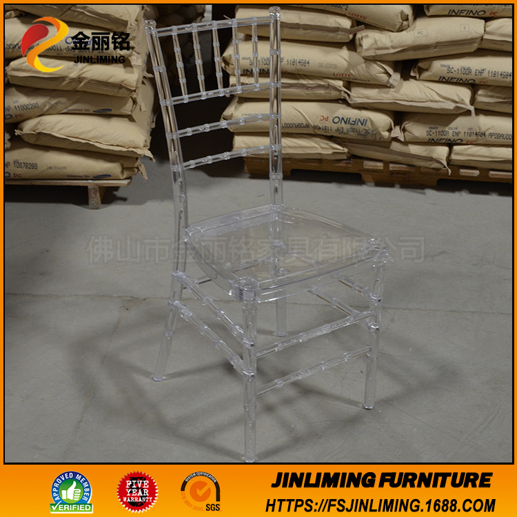Fábrica al por mayor de plástico acrílico Silla de bambú PC cristal transparente banquete Silla de boda resina Hotel Silla de comedor