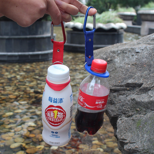 The third generation rubber water bottle buckle water bottle buckle buckle outdoor carabiner hanging buckle quick release blue red