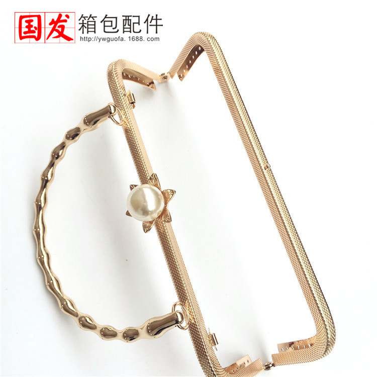 20cm cuadrada cabeza de perla en relieve bambú brazalete oro sol clavos de perla brazalete de bambú