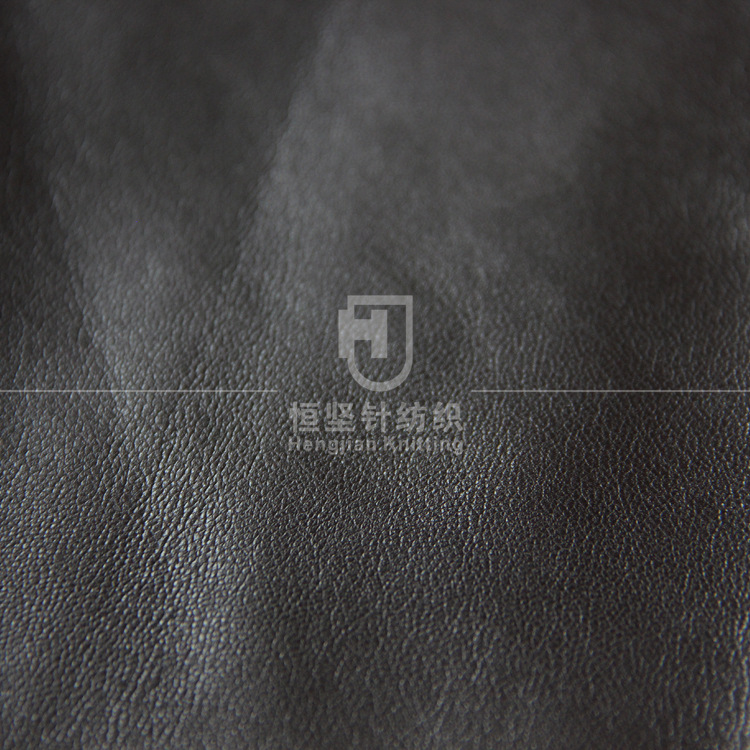 工厂直销 新款蛋白羊皮纹 环保合成革 麂皮绒底布 PU服装面料