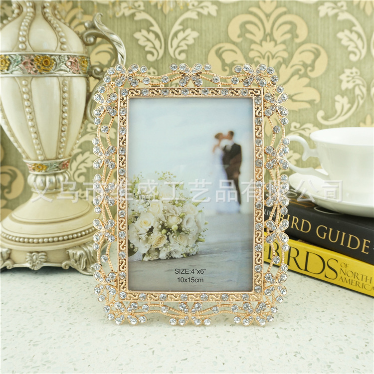 Luxury rhinestone alloy photo frame wedding Memorial supply studio late craft photo frame manufacturers direct supply Luxury rhinestone alloy photo frame wedding Memorial supply studio late craft photo frame manufacturers direct supply