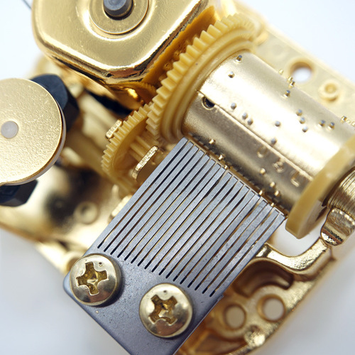 Japanese sankyo 18-tone gold-plated music box music box wind-up movement multi-song development and arrangement DIY