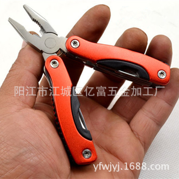 供应AA3多功能钳 户外多用途组合工具钳子 折叠钳野营刀钳工具