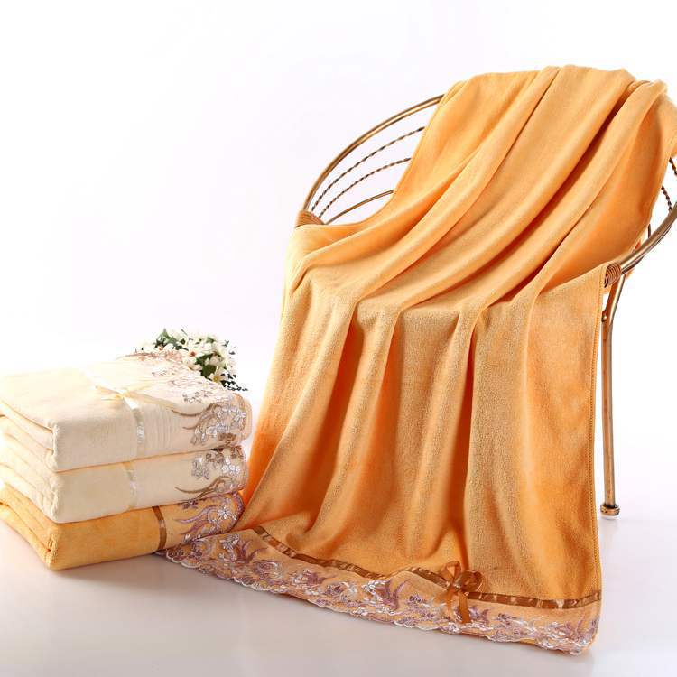 Factory fine fiber patch lace big rabbit couple big bath towel wholesale embroidered LOGO gift towel