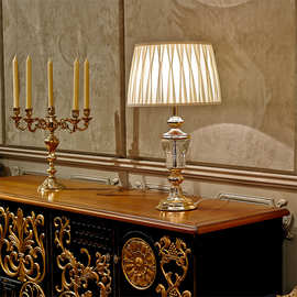 现代简约欧式水晶台灯卧室床头灯创意结婚庆台灯奢华客厅装饰台灯
