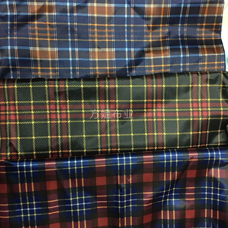 冬季新款 厂家现货直供宽幅色丁格子印花涤纶布 箱包手袋帐篷面料