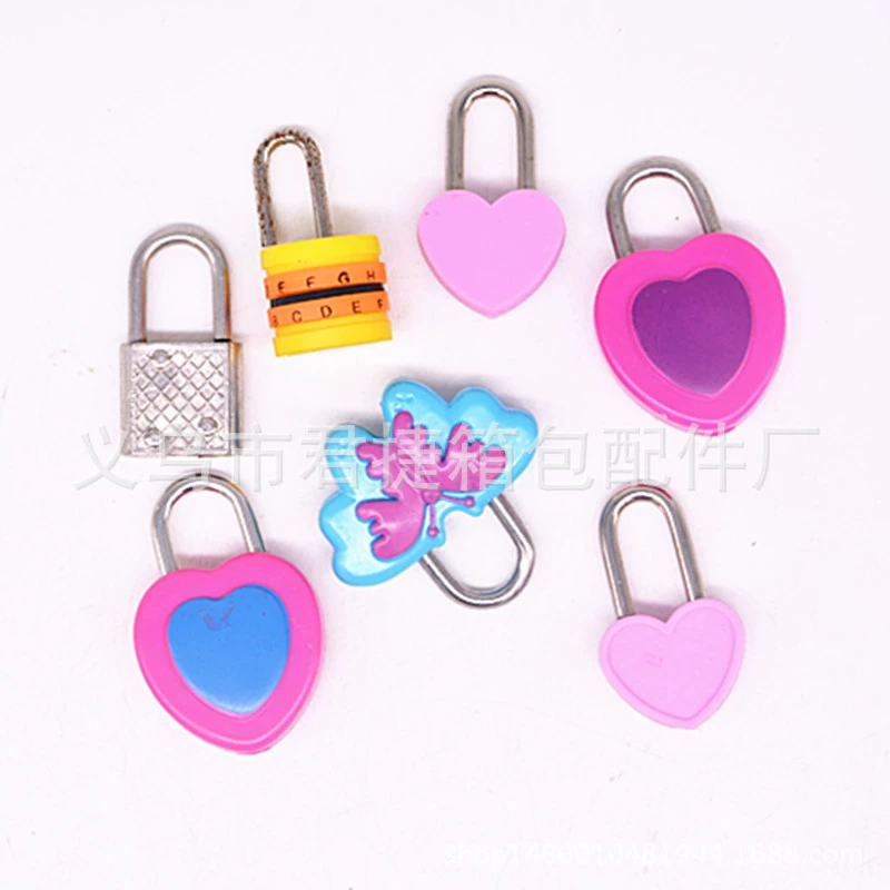 Производители на складе поставляют пластиковые канцелярские замки в форме сердца маленький замок квадратный пароль маленький замок сплава маленький замок краски распылитель замок