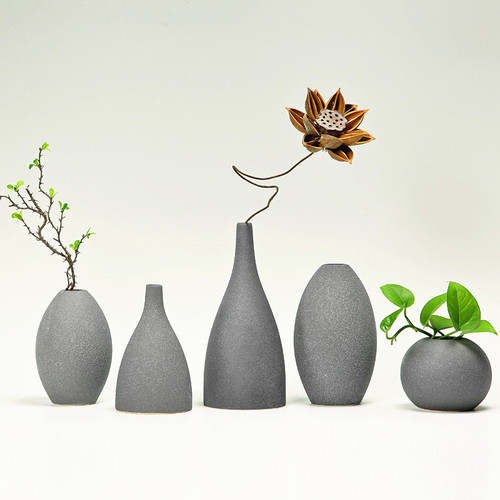 Wholesale creative Nordic ceramic vases, home decorations, living room desktop decorations, European-style dried flowers.