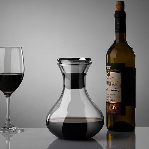 Wholesale hand-blown decanter, high borosilicate red wine bottle, glass jug, heat-resistant juice jug, decanter for home use