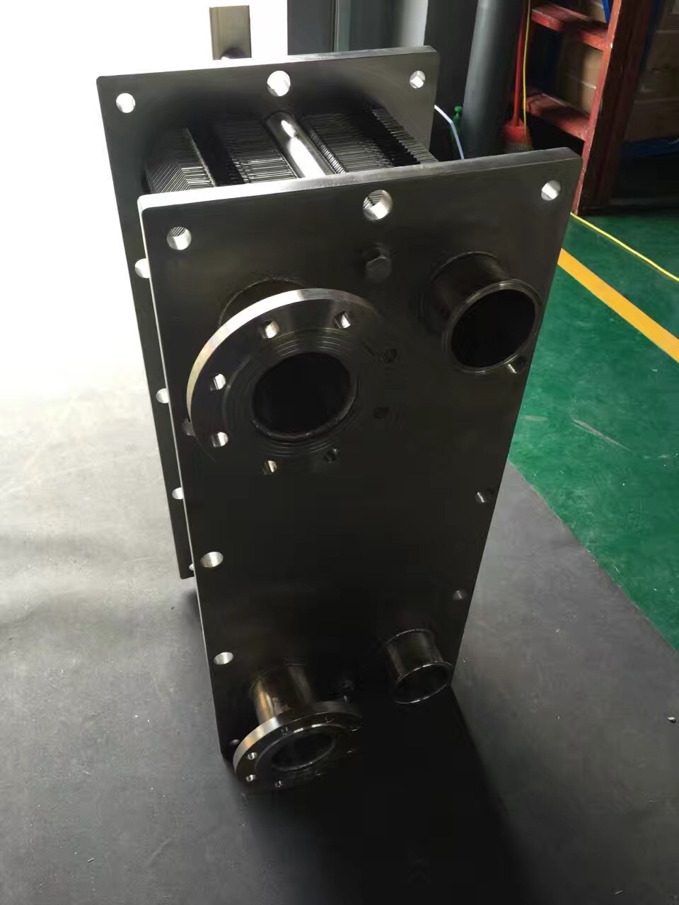 供应不锈钢板式换热器 外包不锈钢艾保散热器