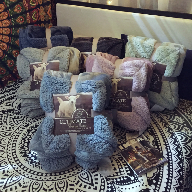 出口外贸纯色双层羊羔绒毛毯法莱绒毯子网红宝宝绒盖毯批发蓬松