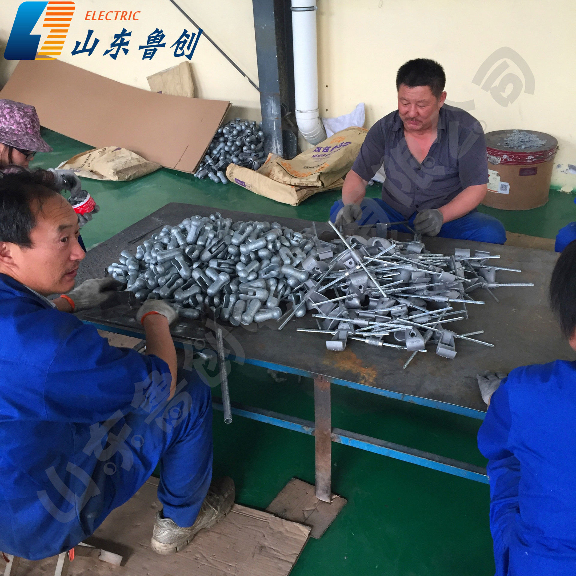 音叉国标4D防震锤预绞丝式防震金具OPGW光缆用热镀锌产品