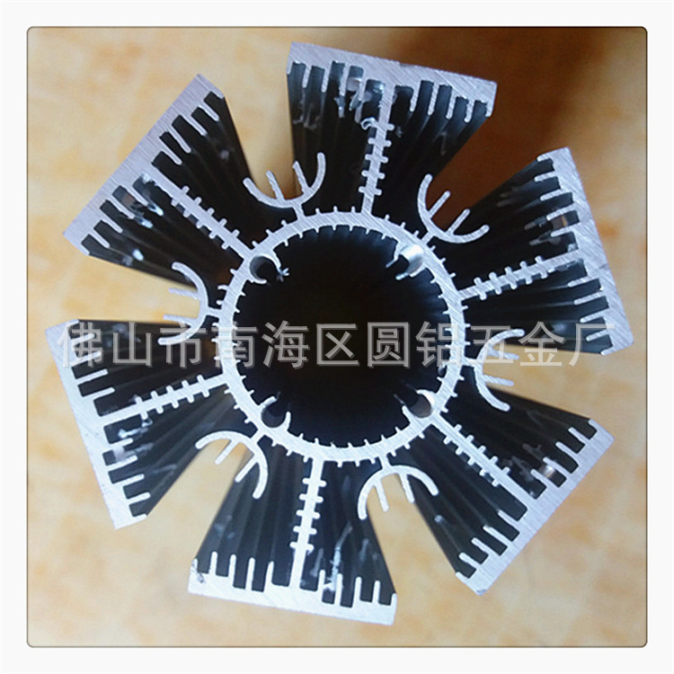 佛山铝合金挤出LED玉米灯太阳花散热器筒灯散热CNC锯切冲孔精加工