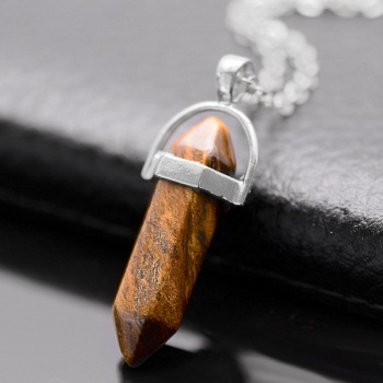 AliExpress deseo Venta caliente moda europea y americana Piedra Natural bala columna hexagonal colgante collar de piedra joyería al por mayor
