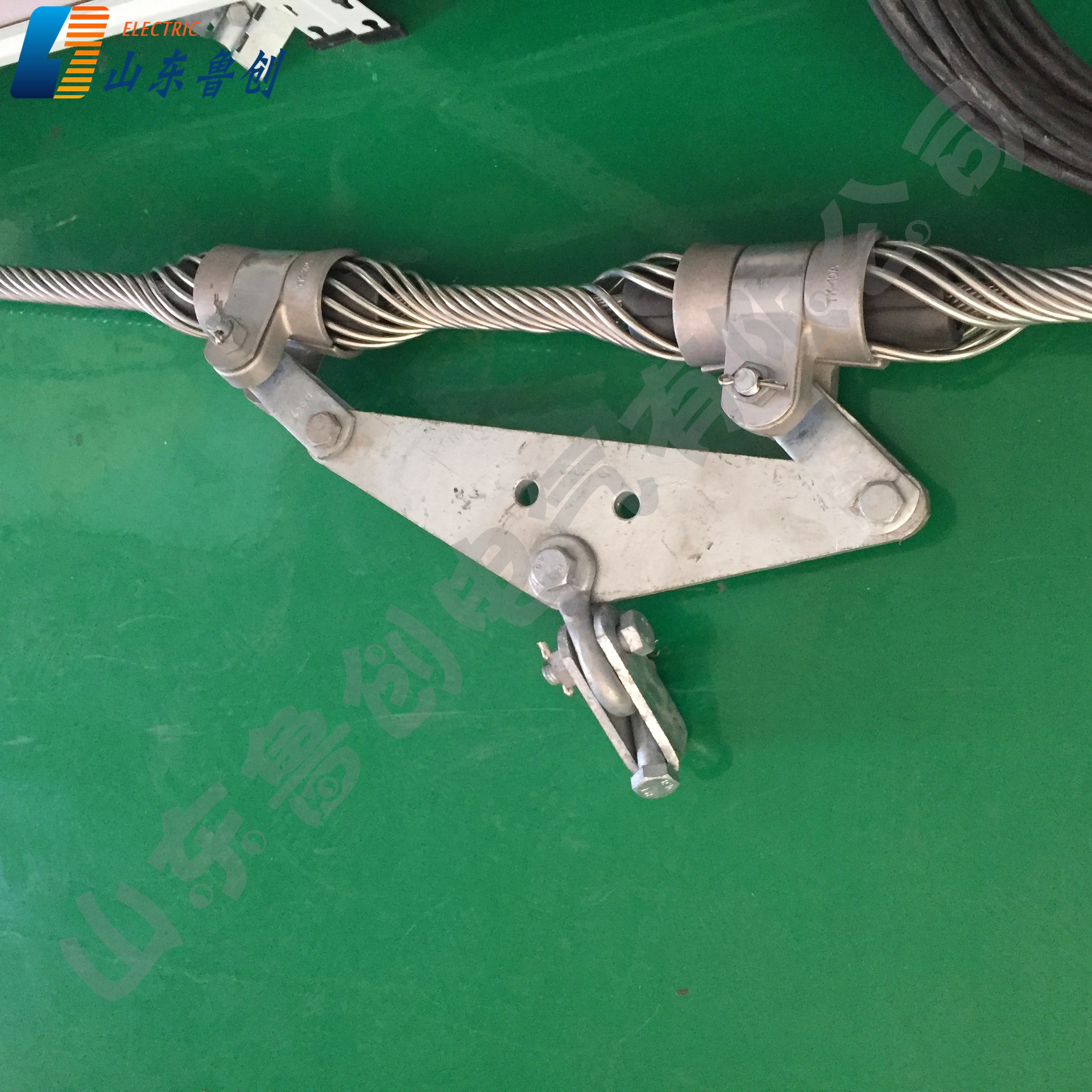 预绞丝式OPGW悬垂金具串机械式非绝缘直线线夹国标生产国网产品