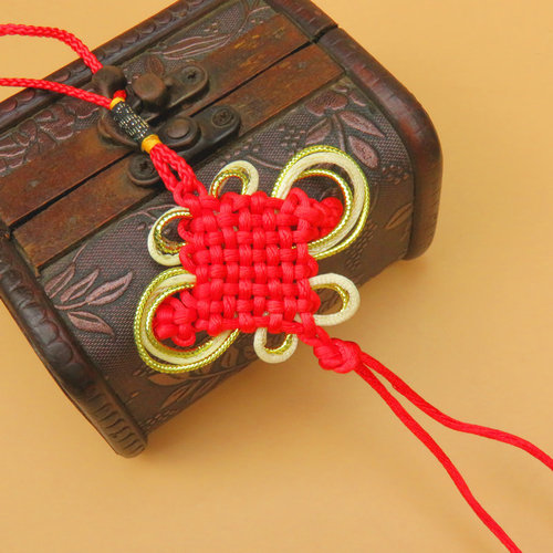 Wholesale 8-coil gold thread auspicious and wishful gold edge Chinese knot pendant accessories lanyard DIY handmade gift pendant accessories
