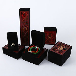 Դ�^�S�ҹ����F؛ �U�սq���Ʒ���bľ�� ��������YƷ�пɼ�