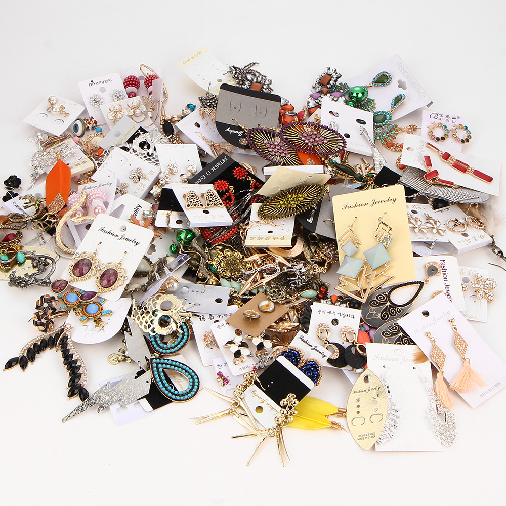 Special earrings low price clearance Korean version of ear jewelry stall wholesale Taobao wish AliExpress small gifts