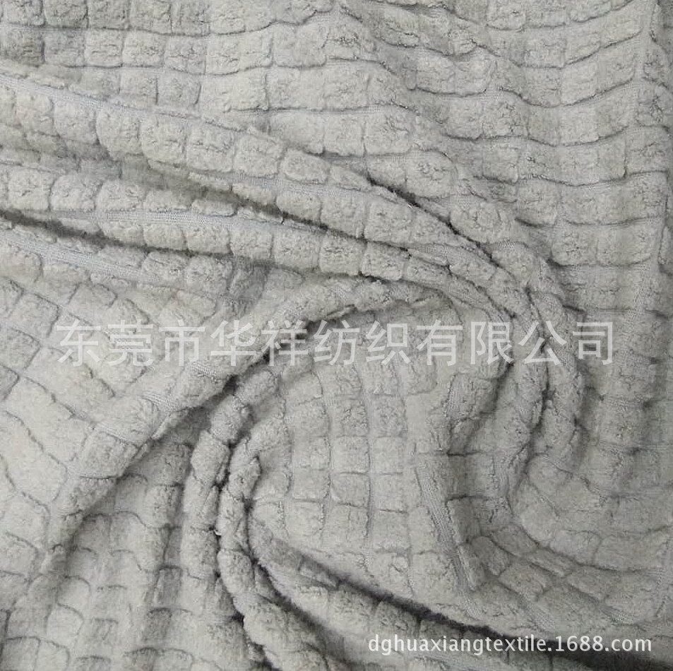 厂家批发 CVC抽针4*4起毛圈地裂布 龟裂布 棉摇粒布 厚毛巾面料
