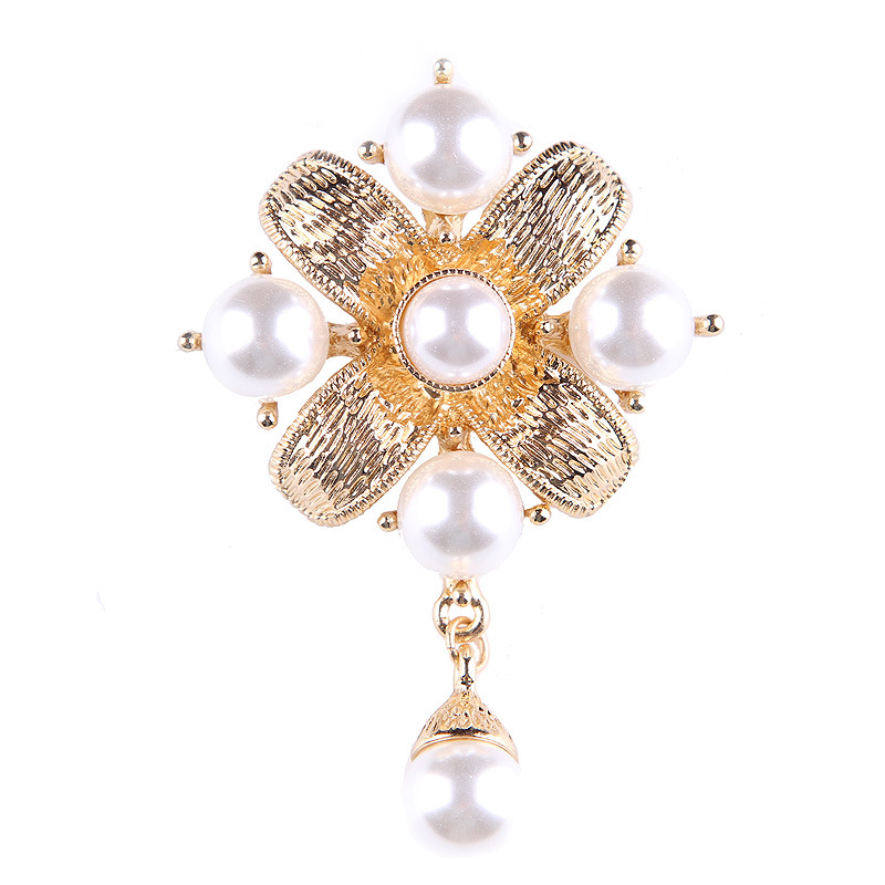 Korean fashion atmosphere vintage pearl cross pendant foreign trade brooch women accessories manufacturers