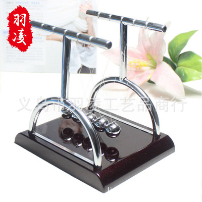 力传递球　牛顿惯性定律摆球　教学用　办公礼品T型（中号）|ru