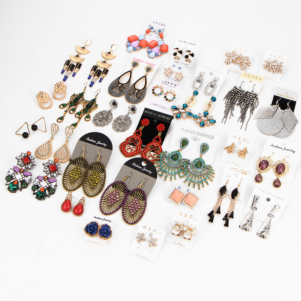 Special earrings low price clearance Korean version of ear jewelry stall wholesale Taobao wish AliExpress small gifts