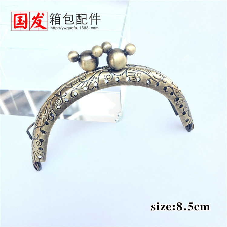 Sin stock: 8.5CM semicircular flor de dragón y phoenix estereoscópico Mickey cabeza oro bronce bolsas hebilla bolsas clip