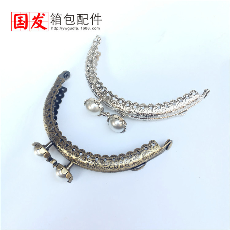 8.5cm semicircular en relieve cabeza de loto incrustado con perlas creativas flores de sol oro bronce plata