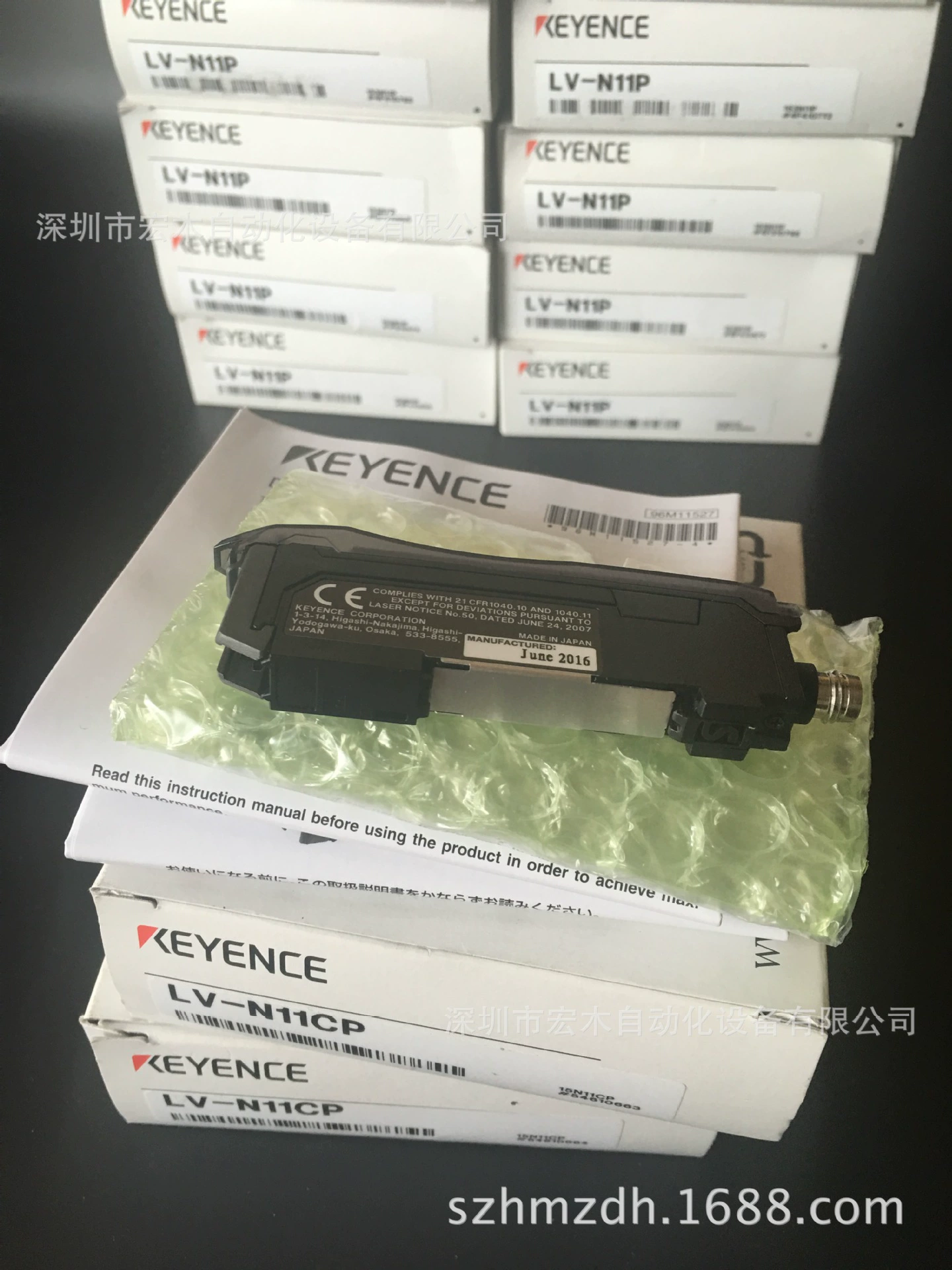 Kanel LV-N11CP цифровой лазерный датчик новый оригинальный подлинный KEYENCE точечный торг