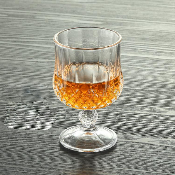 Transparent glass creative elite wineglass for whiskey for living…