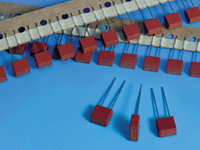 392  方形保险丝各系列电流