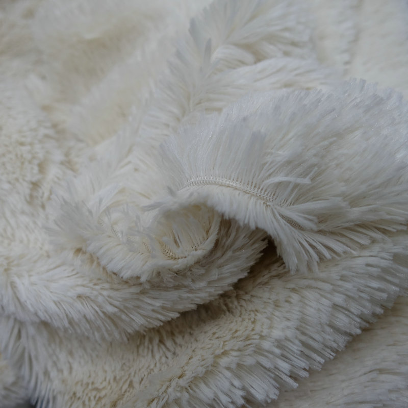 PV绒服装布料超柔长毛绒服装家纺面料单面绒布