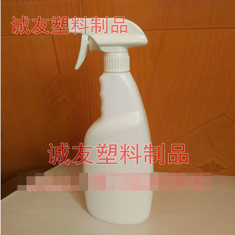 厂家批发700MLPE加工塑料喷雾瓶喷壶500ml喷雾瓶